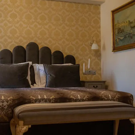 April Rodos Traditional - Adults Only Hotelli 4*