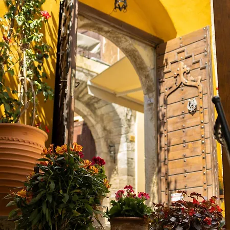 April Rodos Traditional - Adults Only Hotelli