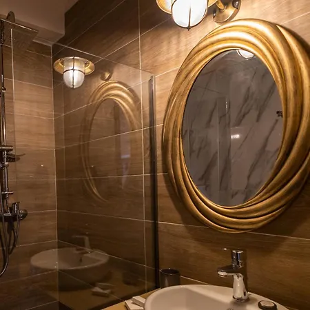 Hotelli April Rodos Traditional - Adults Only