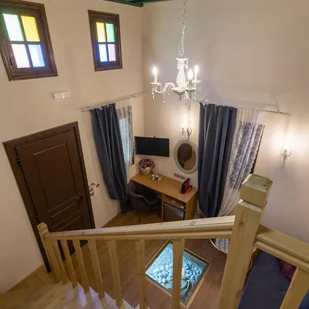 Hotelli April Rodos Traditional - Adults Only 4*